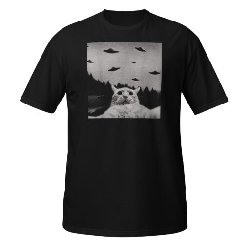 Funny Cat Selfie with UFOs T-Shirt – Cat & Alien Lover Gift TeesParadise