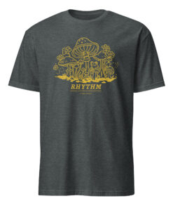 Home and Away August 2025 Remi’s Vintage T-Shirt – Cuccico Summer Bay Tee