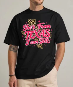 She's From Texas I Can Tell Shirt retro vintage Texas girl t-shirt front view
